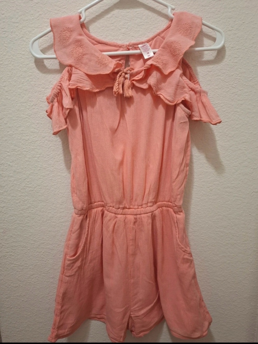 Girls' Peach Cold-Shoulder Romper with Ruffle Collar